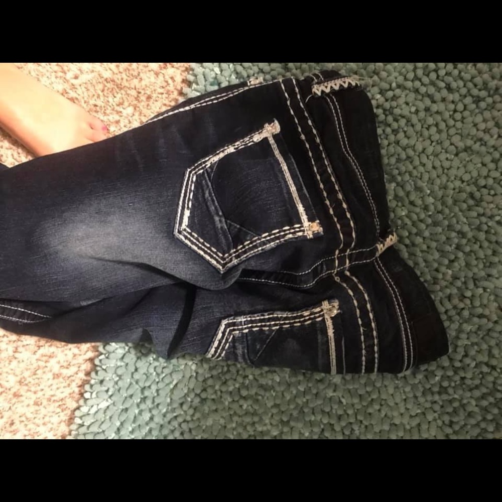 Buckle capris. Size 28. Barely worn